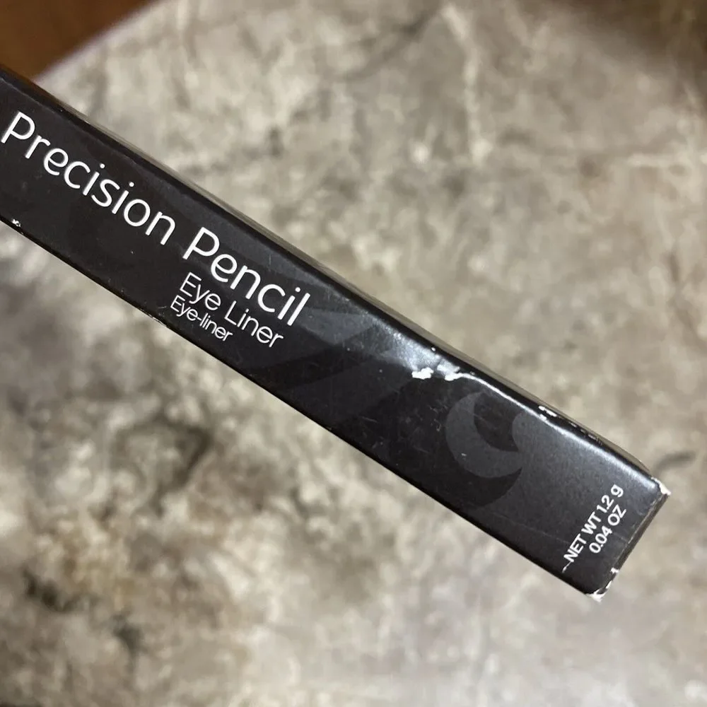 Younique Moodstruck Precision‎ Pencil Eyeliner Passionate New in Box